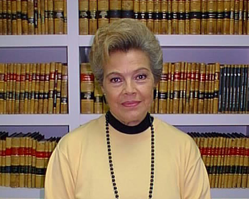 Olga Islas de González Mariscal